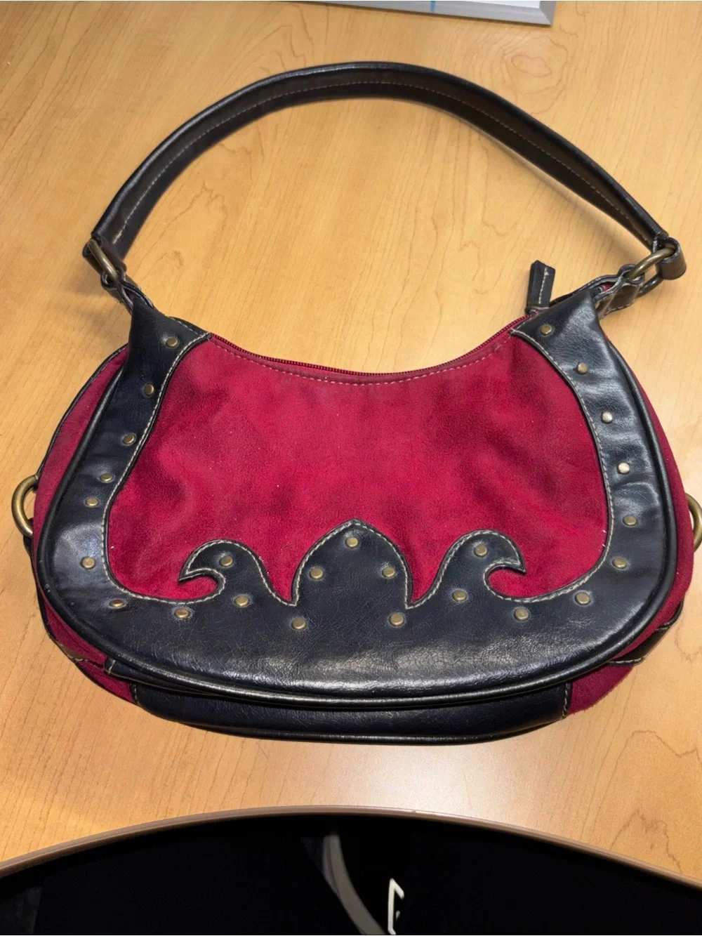 Frankie & Johnnie stylish women’s